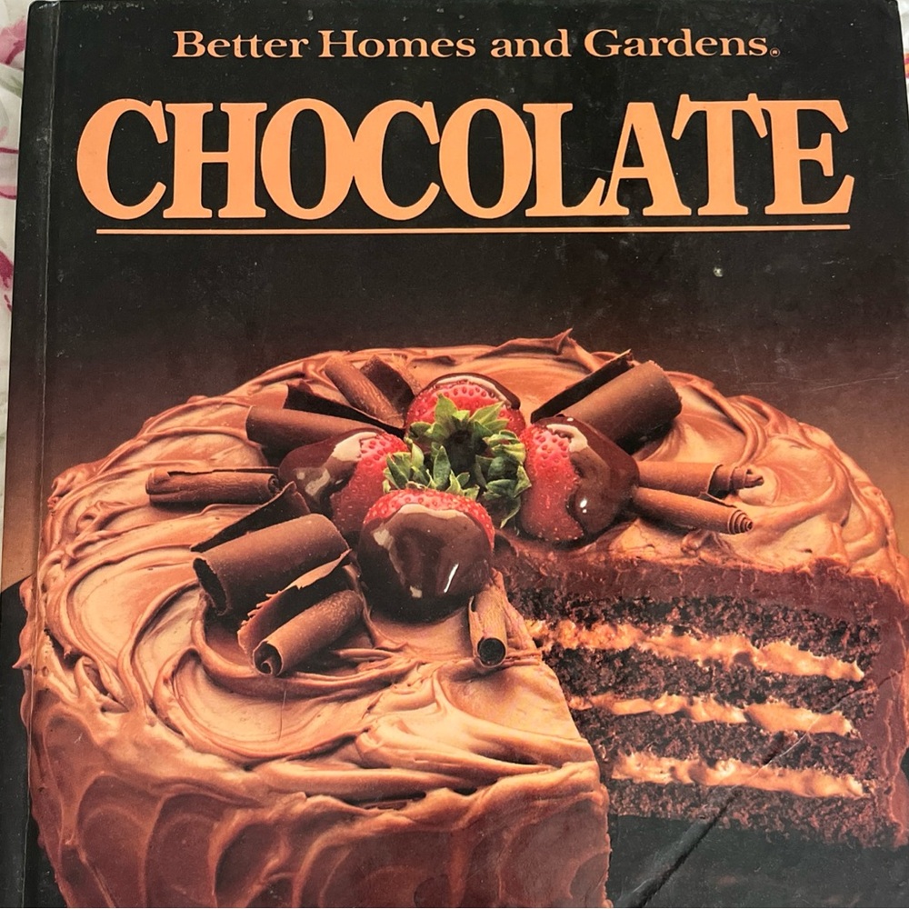 Vintage Better Homes and Gardens Chocolate Cookbook First Edition copyright 1984